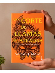 Una corte de llamas plateadas | Plaza Comercio